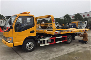 巴青哪里有拖车服务