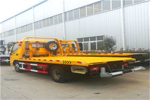 巴青附近拖车救援搭电